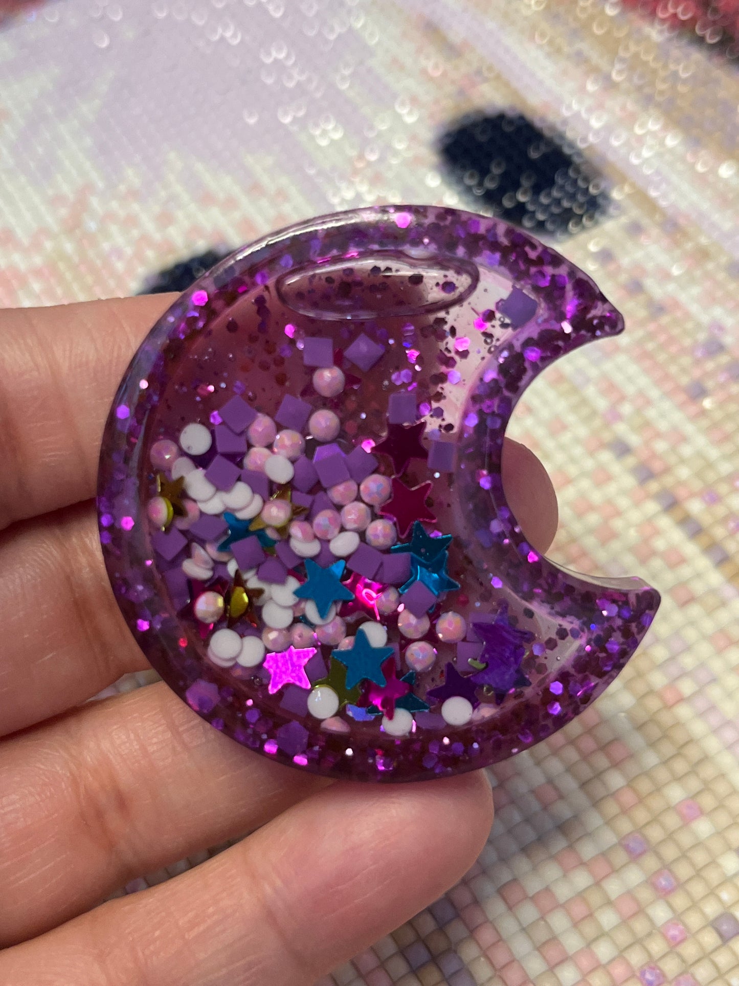 Resin Shaker Purple Moon Cover Minder