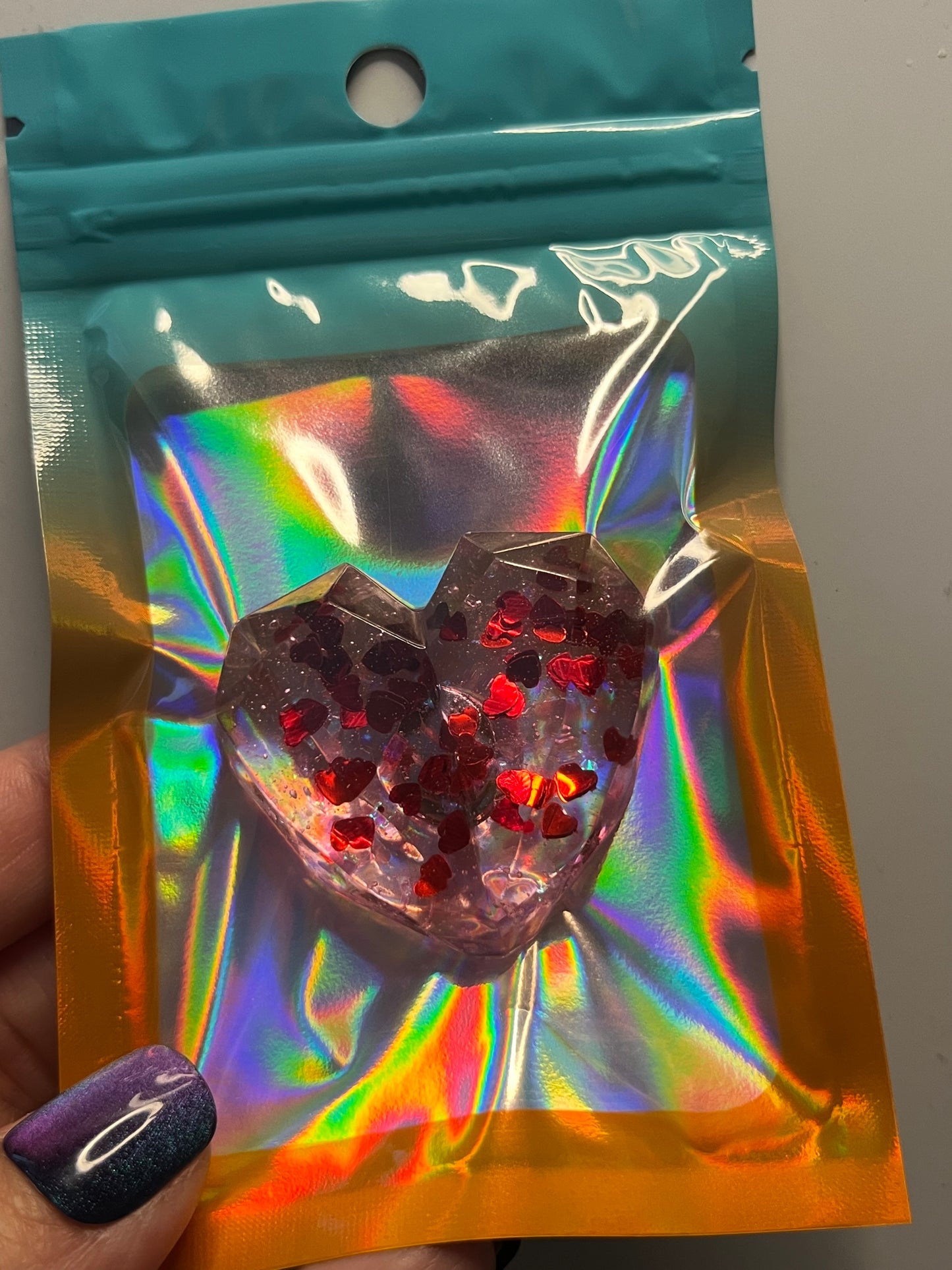 Resin Red Confetti Heart Cover Minder