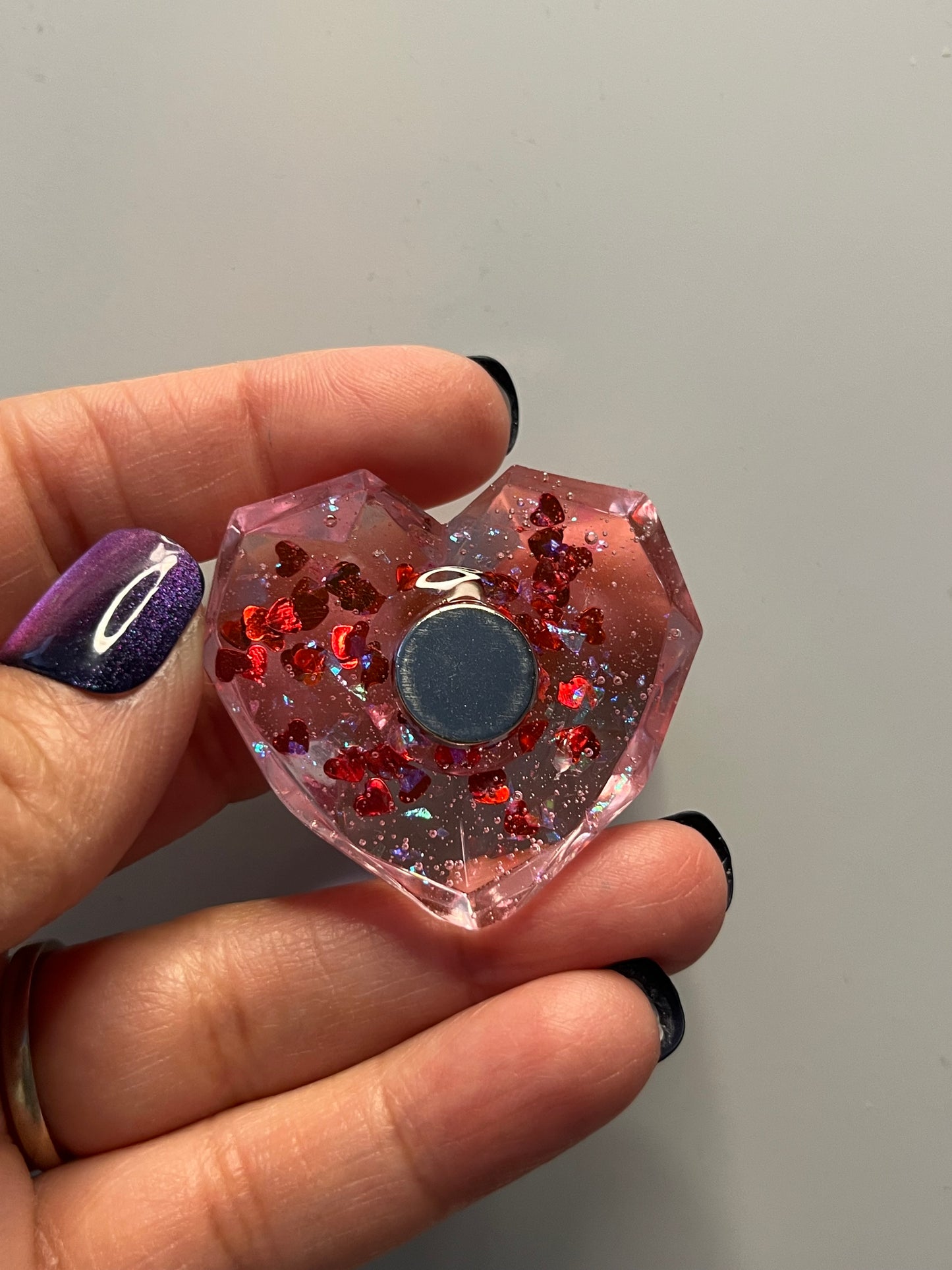 Resin Red Confetti Heart Cover Minder