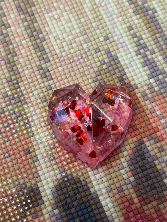 Resin Red Confetti Heart Cover Minder