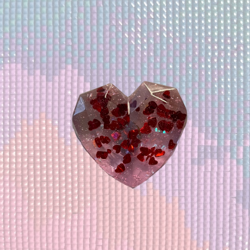 Resin Red Confetti Heart Cover Minder