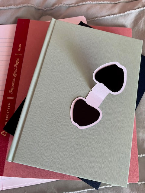 🍎 Teacher Sunglasses Joke Magnetic Bookmark – Cute & Funny Gift for Teachers