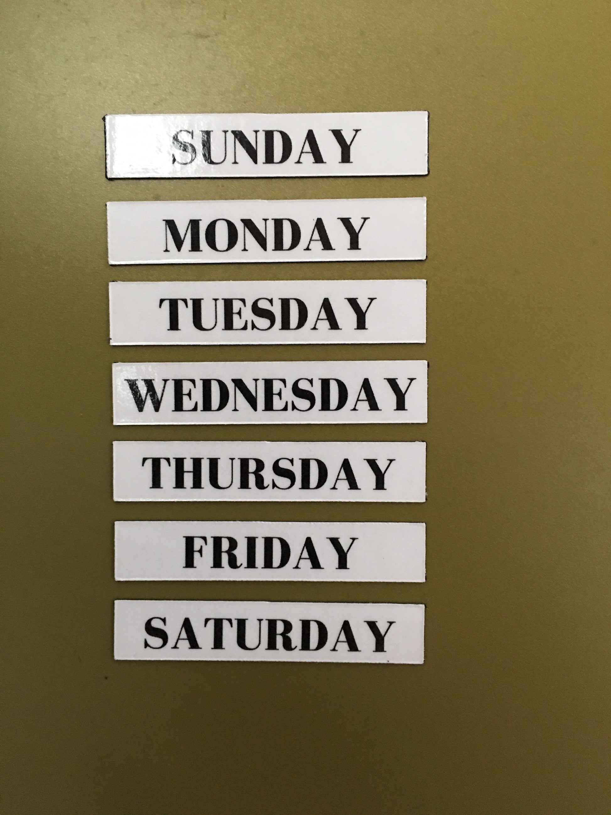 Magnetic Rectangle Days of the Week 0.5 inches high// Calendar Days Sunday through Saturday Magnets // Planner Magnets