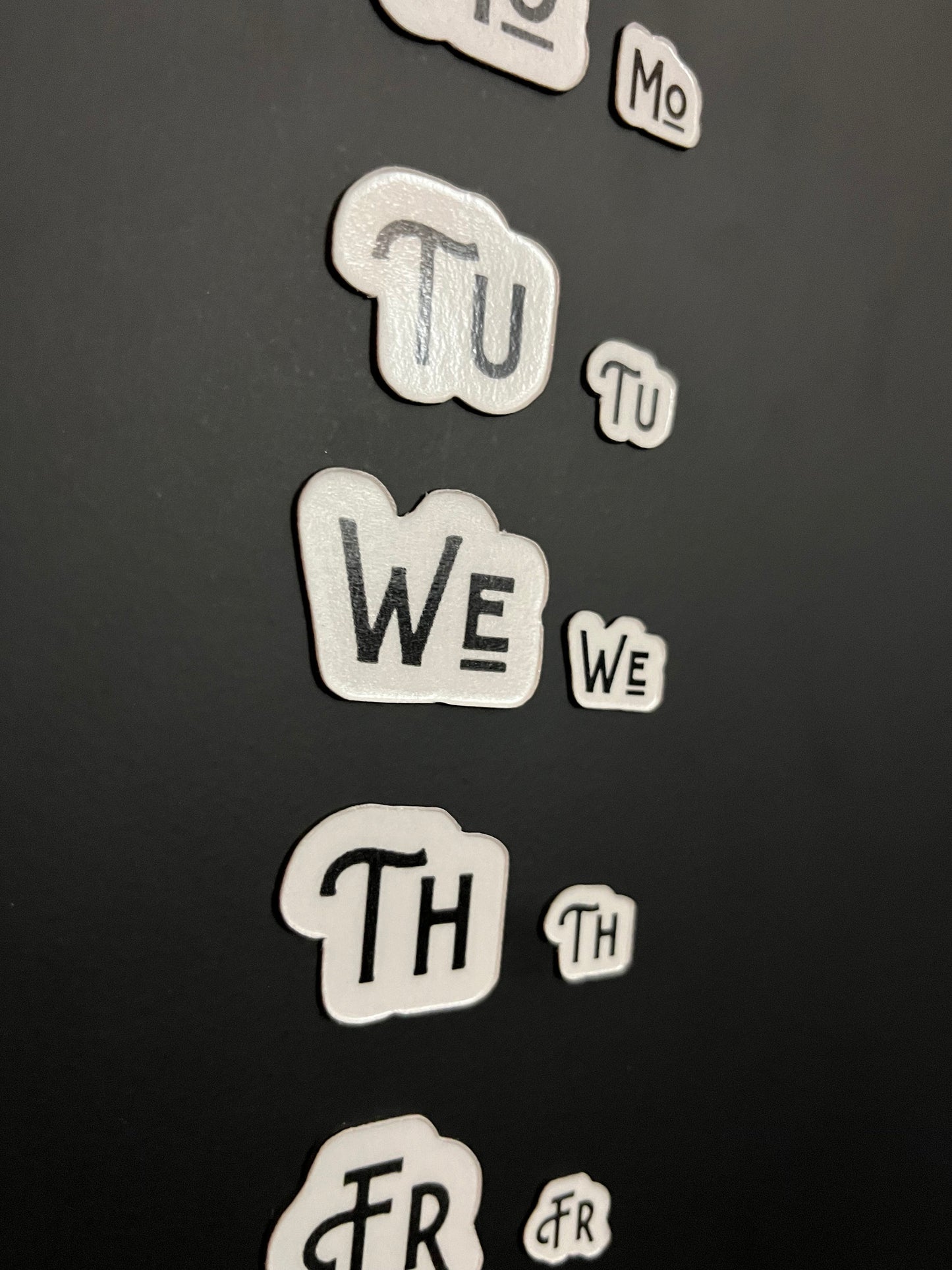 Magnetic Two Letter Days of the Week // Calendar Days Sunday through Saturday Magnets // Planner Magnets 2 sizes
